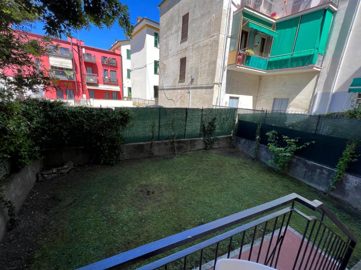 Manubella 5 Vani Con Giardino *